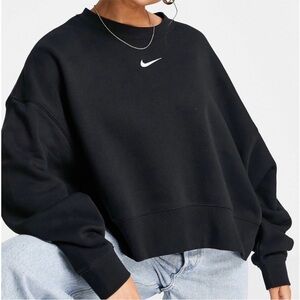 Nike oversized fleece crew sweatshirt NWT